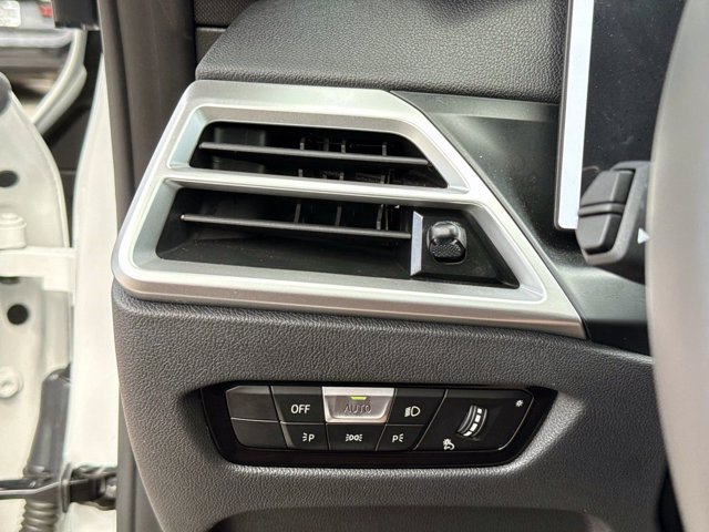 Used 2026 BMW 430i Coupe w/ M Sport Package RWD image 29