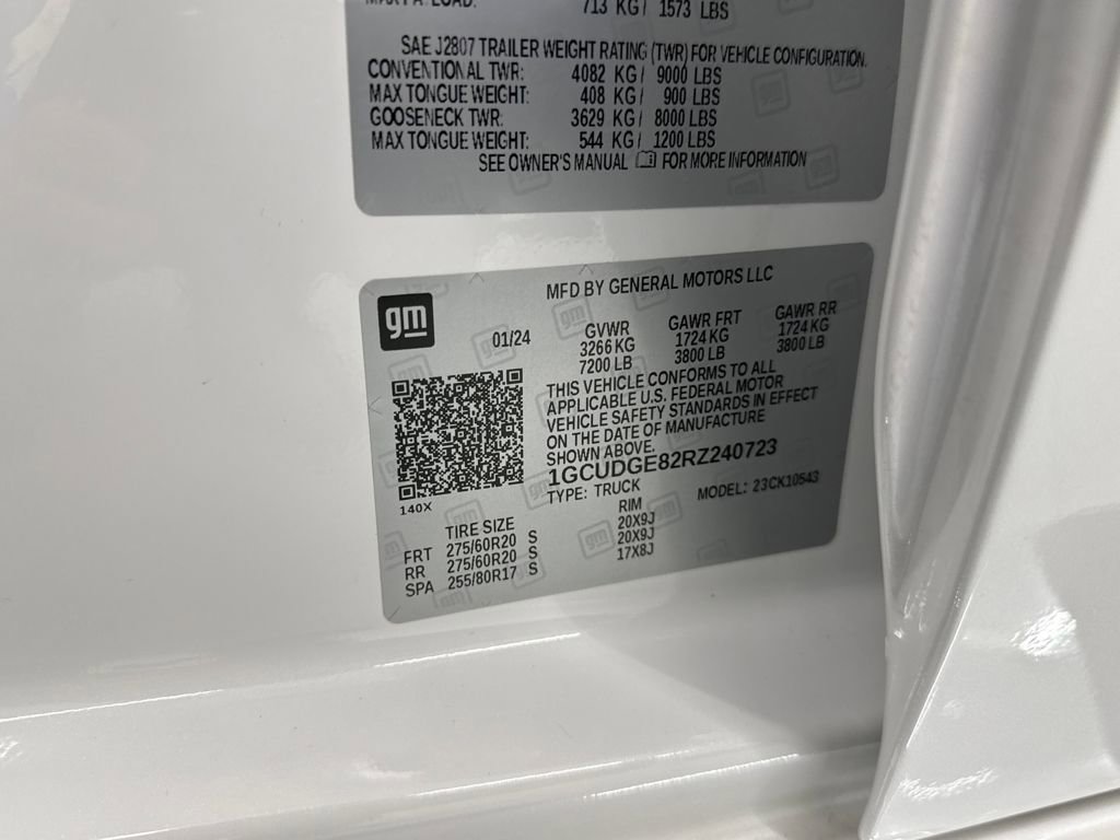 Used 2024 Chevrolet Silverado 1500 LTZ w/ LTZ Premium Package image 27