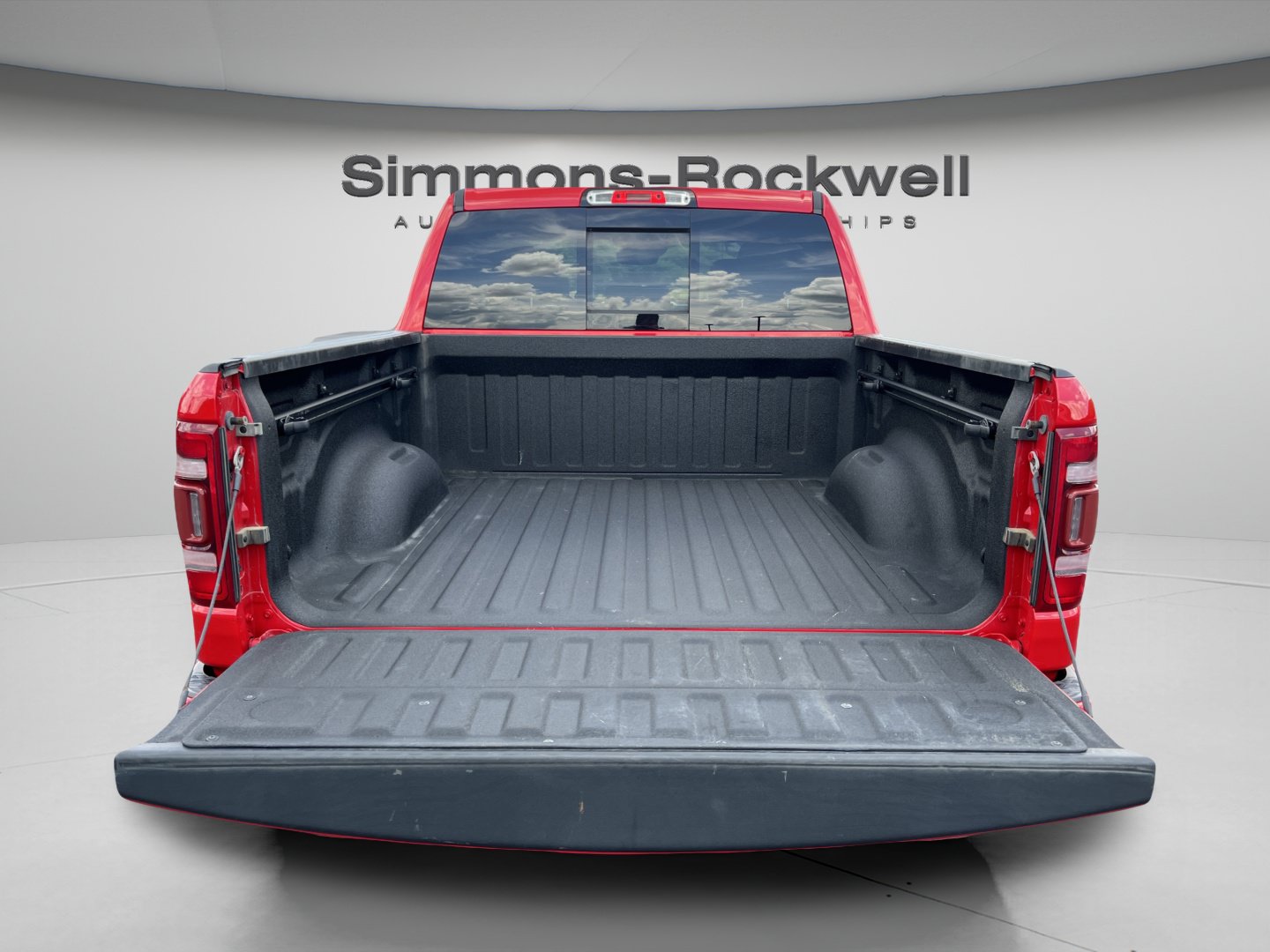 Certified 2021 RAM 1500 Laramie w/ Sport Appearance Package AWD/4WD image 9