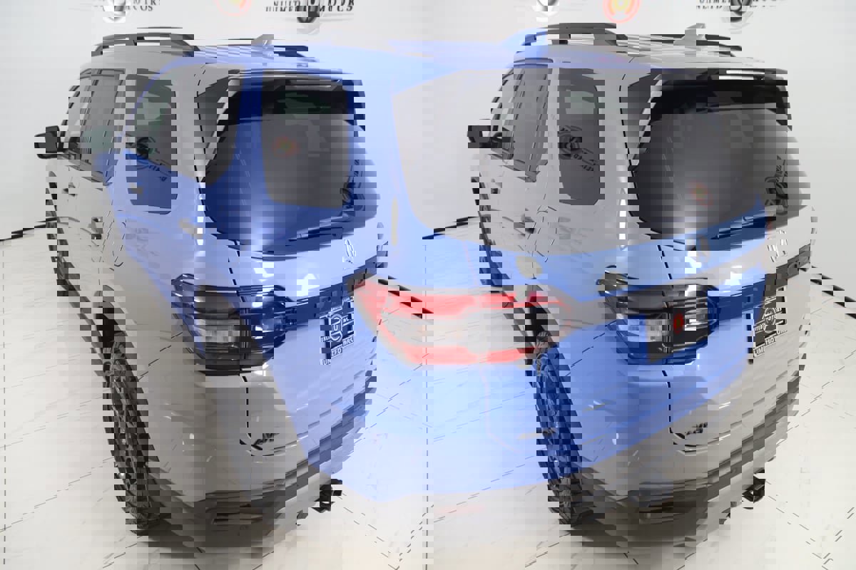 Used 2023 Honda Pilot TrailSport image 31