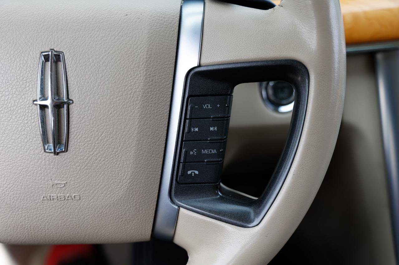 Used 2011 Lincoln MKS AWD w/ 102A Rapid Spec Order Code image 26