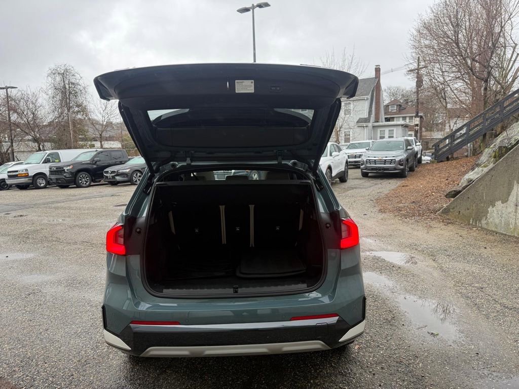 Used 2023 BMW X1 xDrive28i w/ Convenience Package AWD/4WD image 5