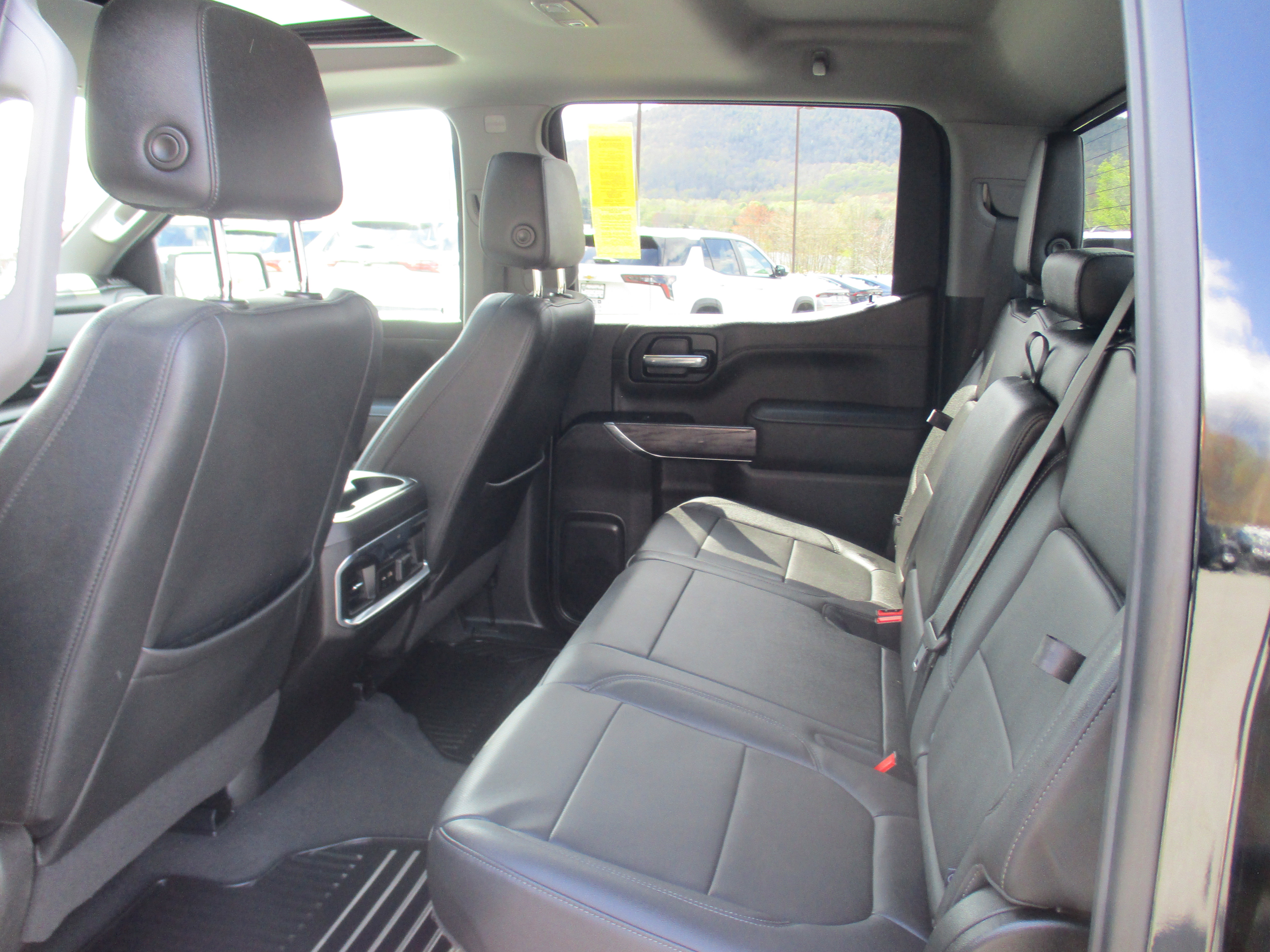 Certified 2022 Chevrolet Silverado 1500 LTZ w/ LPO, Dark Essentials Package AWD/4WD image 13
