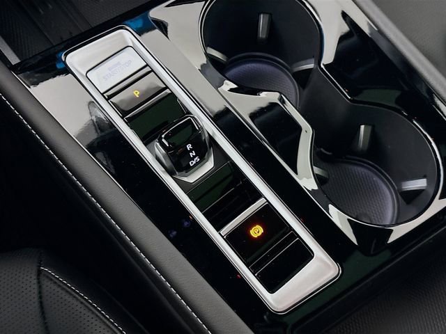 New 2026 Volkswagen Atlas Cross Sport SEL R-Line image 18