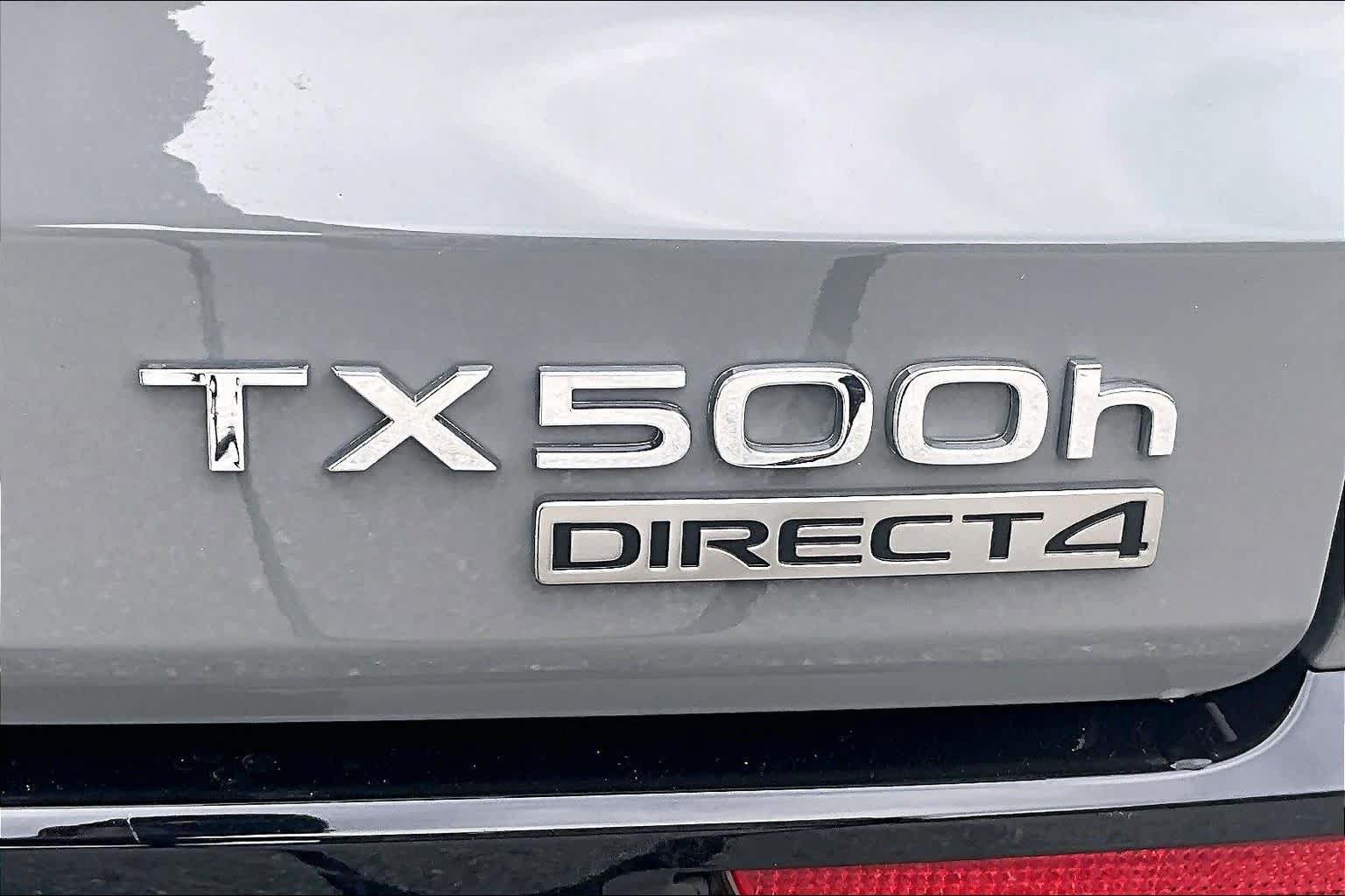 Used 2026 Lexus TX 500h AWD w/ Technology Package image 10
