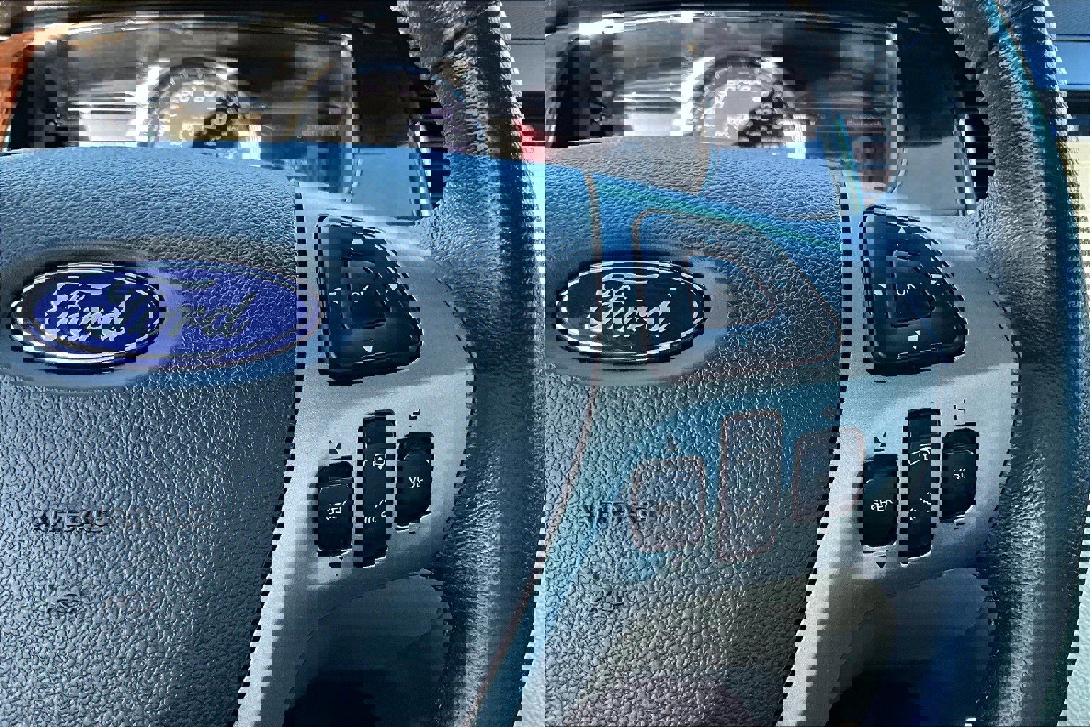 Used 2017 Ford Taurus Limited image 19