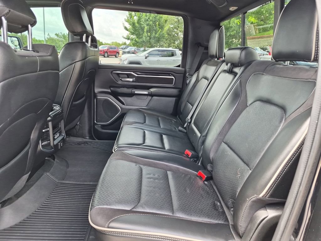 Used 2022 RAM 1500 Laramie w/ Sport Appearance Package AWD/4WD image 37