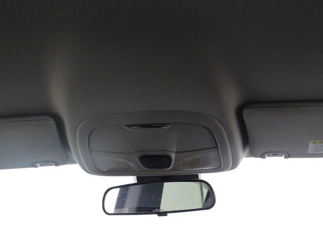 Used 2019 Jeep Cherokee Latitude w/ Popular Appearance Group image 27