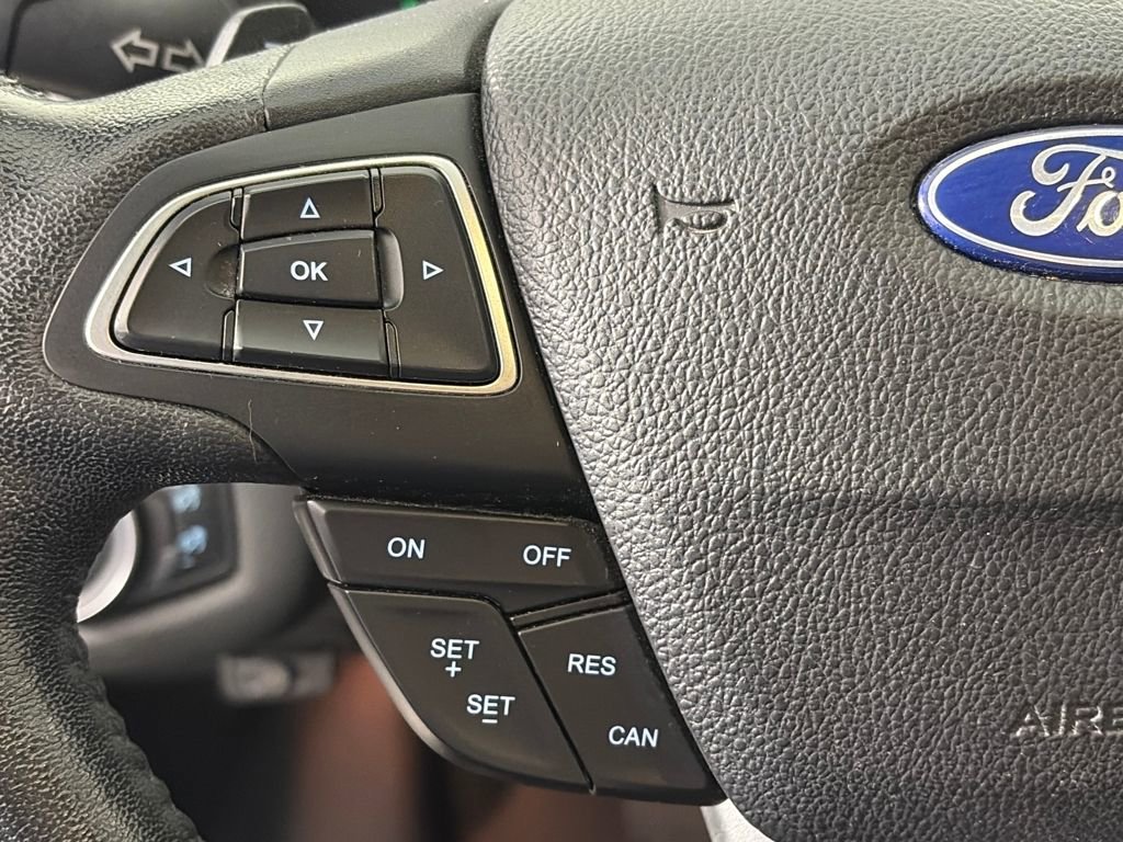 Used 2017 Ford Escape SE w/ SE Leather Comfort Package image 15