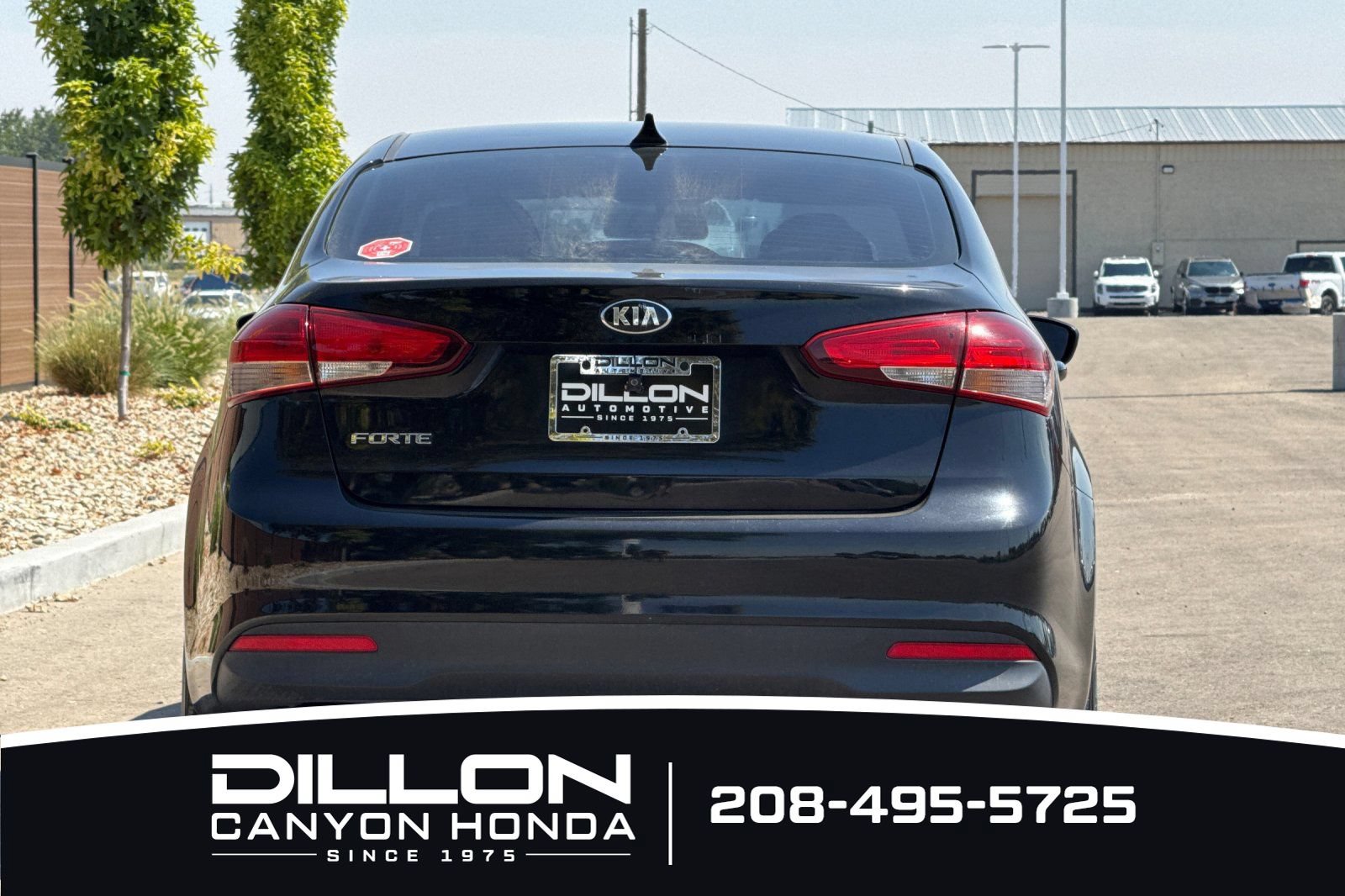 Used 2017 Kia Forte LX FWD image 5