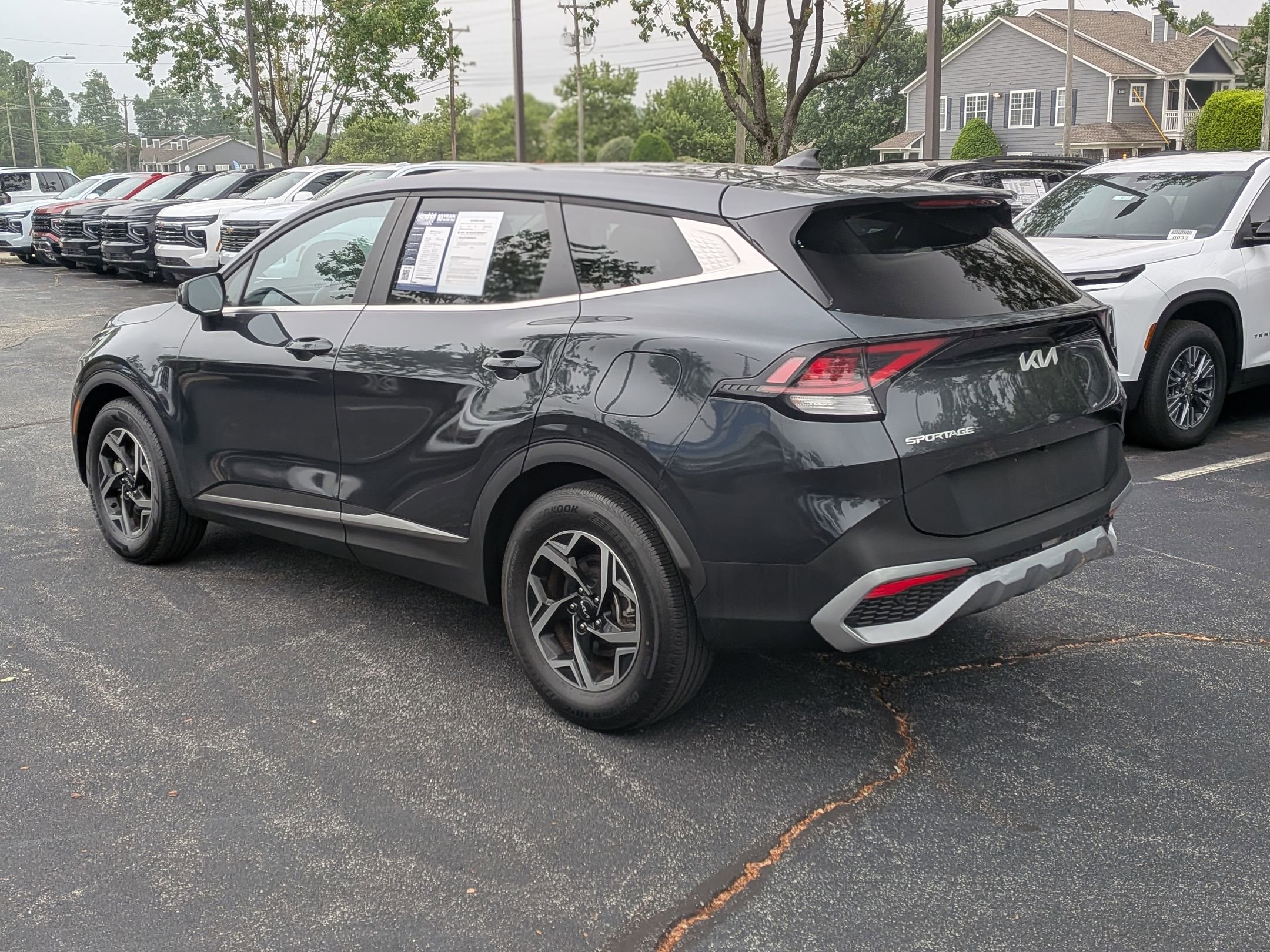 Used 2024 Kia Sportage LX FWD image 7