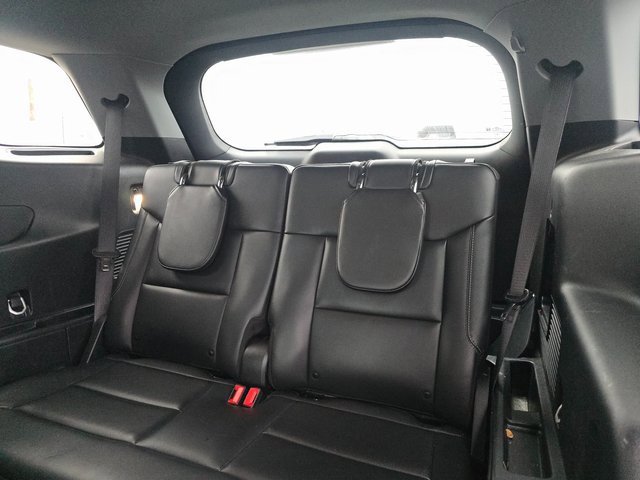 Used 2023 Ford Explorer XLT w/ Equipment Group 202A image 14