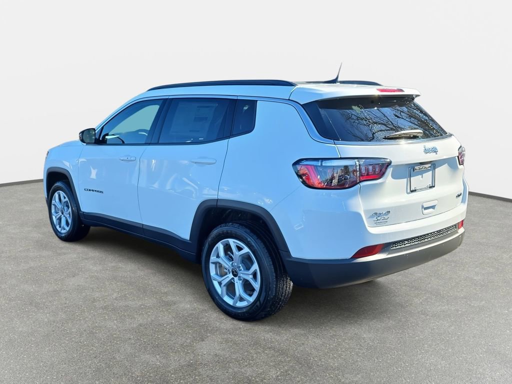 New 2026 Jeep Compass Latitude image 7