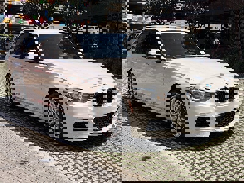 Used 2014 BMW 328i Sedan image 3