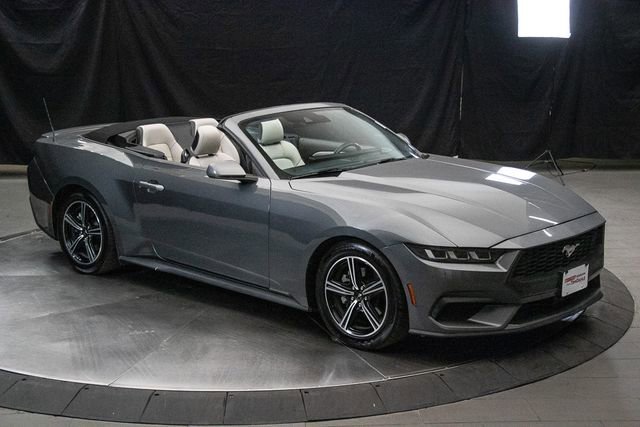 Used 2024 Ford Mustang Premium RWD image 2
