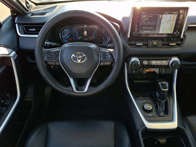 Used 2020 Toyota RAV4 XSE AWD/4WD image 11