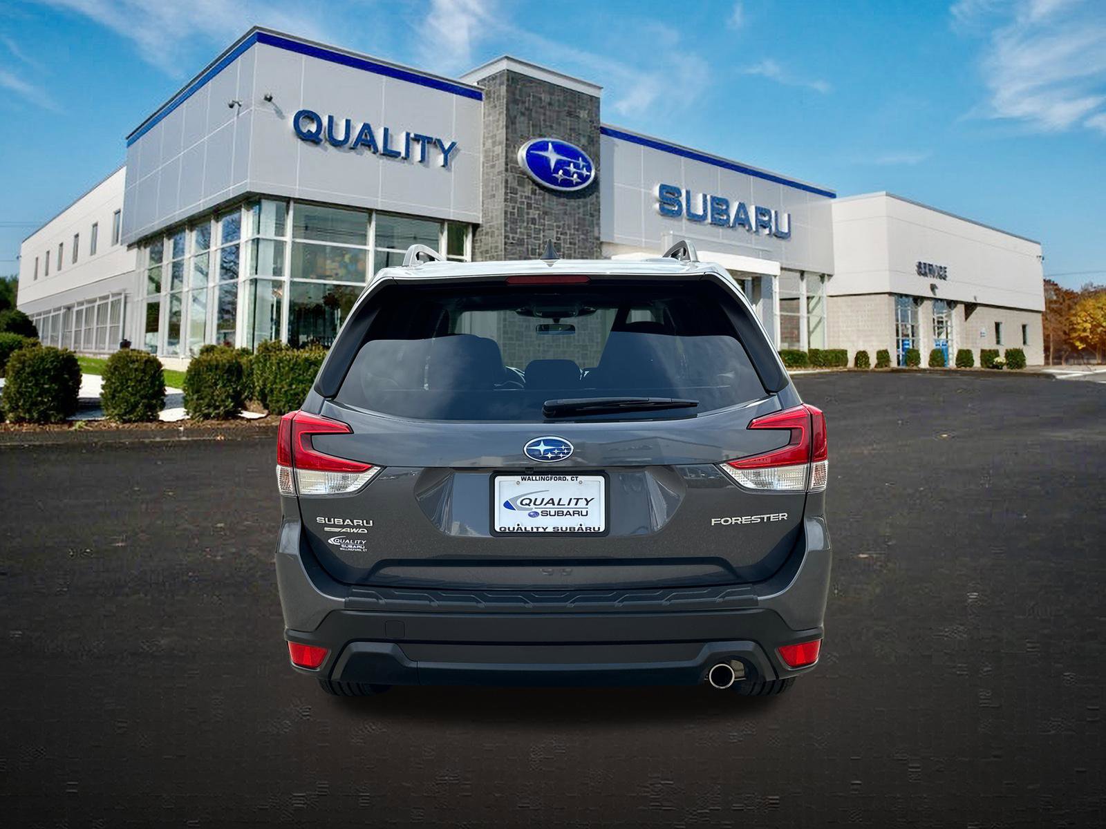 Used 2023 Subaru Forester Limited AWD/4WD image 3