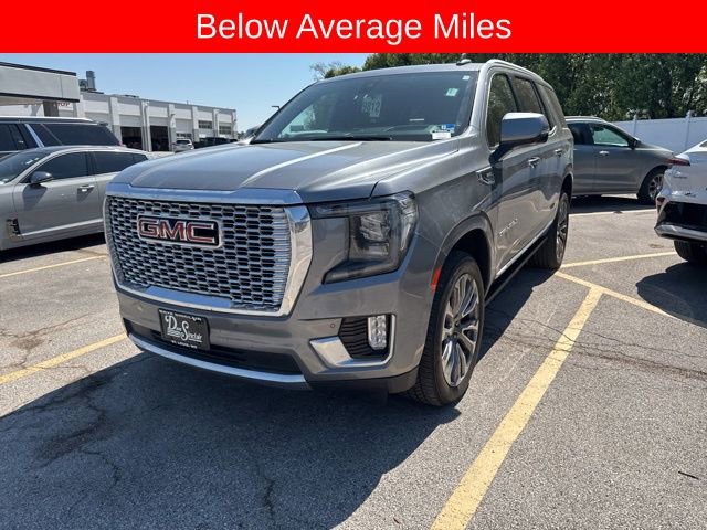 Used 2021 GMC Yukon Denali w/ Denali Premium Package image 2