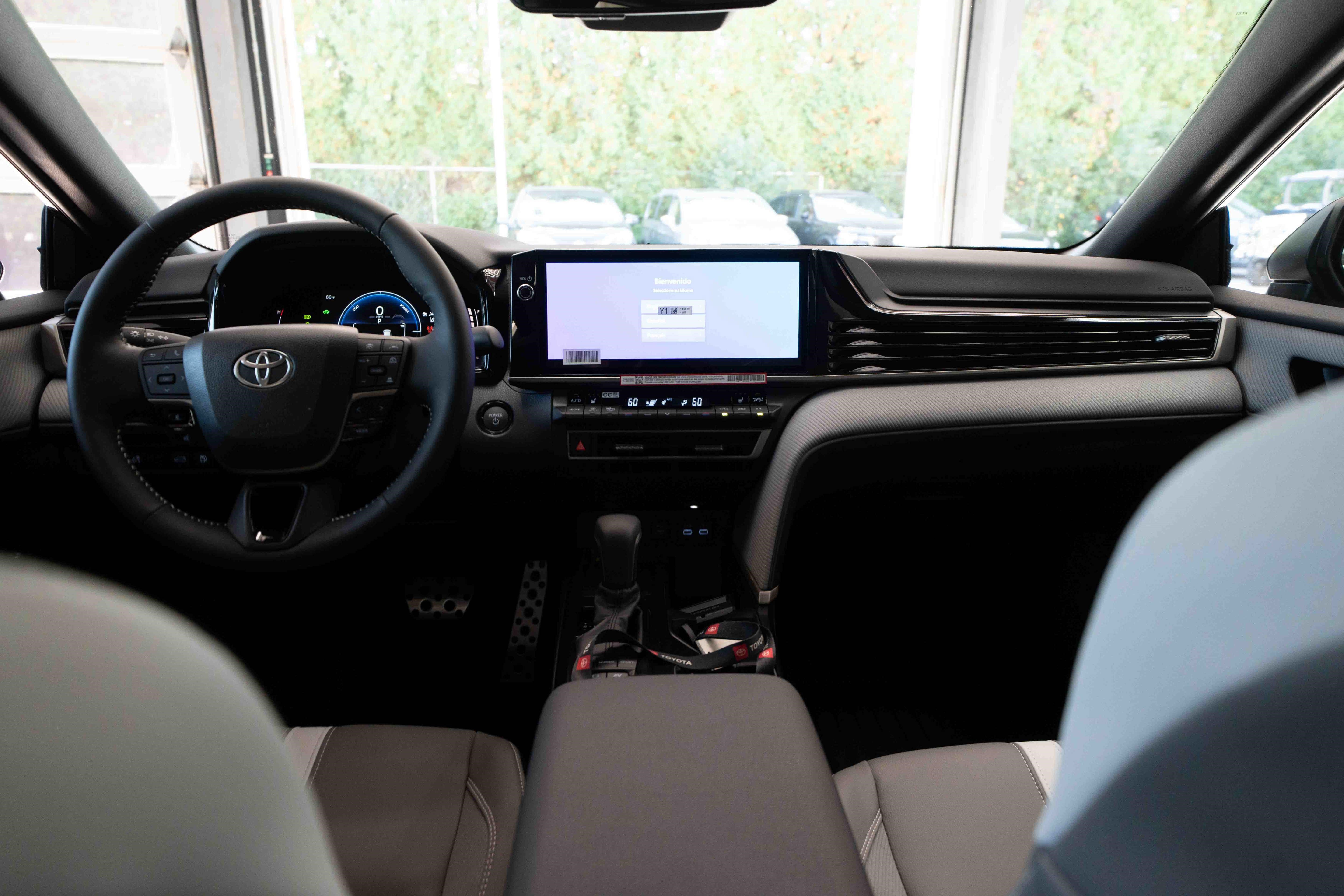 New 2026 Toyota Camry SE w/ Multimedia Upgrade Package AWD/4WD image 20