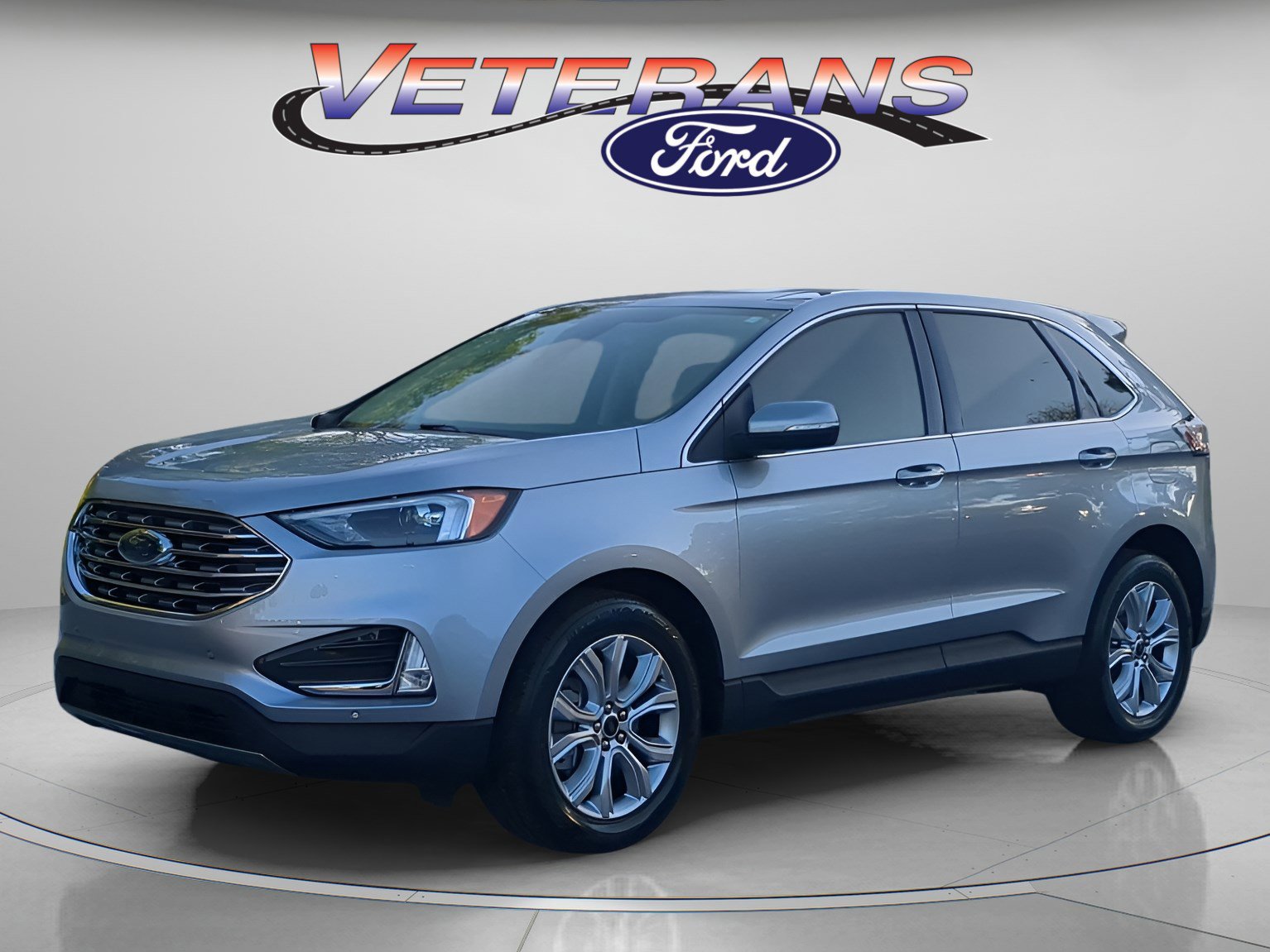 Certified 2023 Ford Edge Titanium image 1