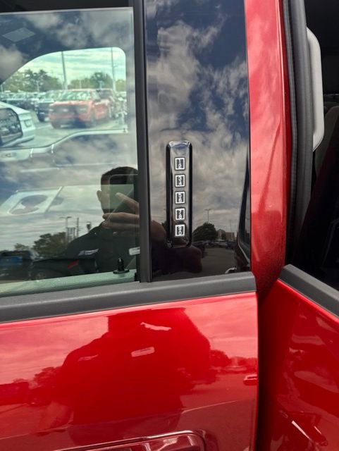 Used 2020 Ford F150 XLT w/ Equipment Group 302A Luxury AWD/4WD image 13