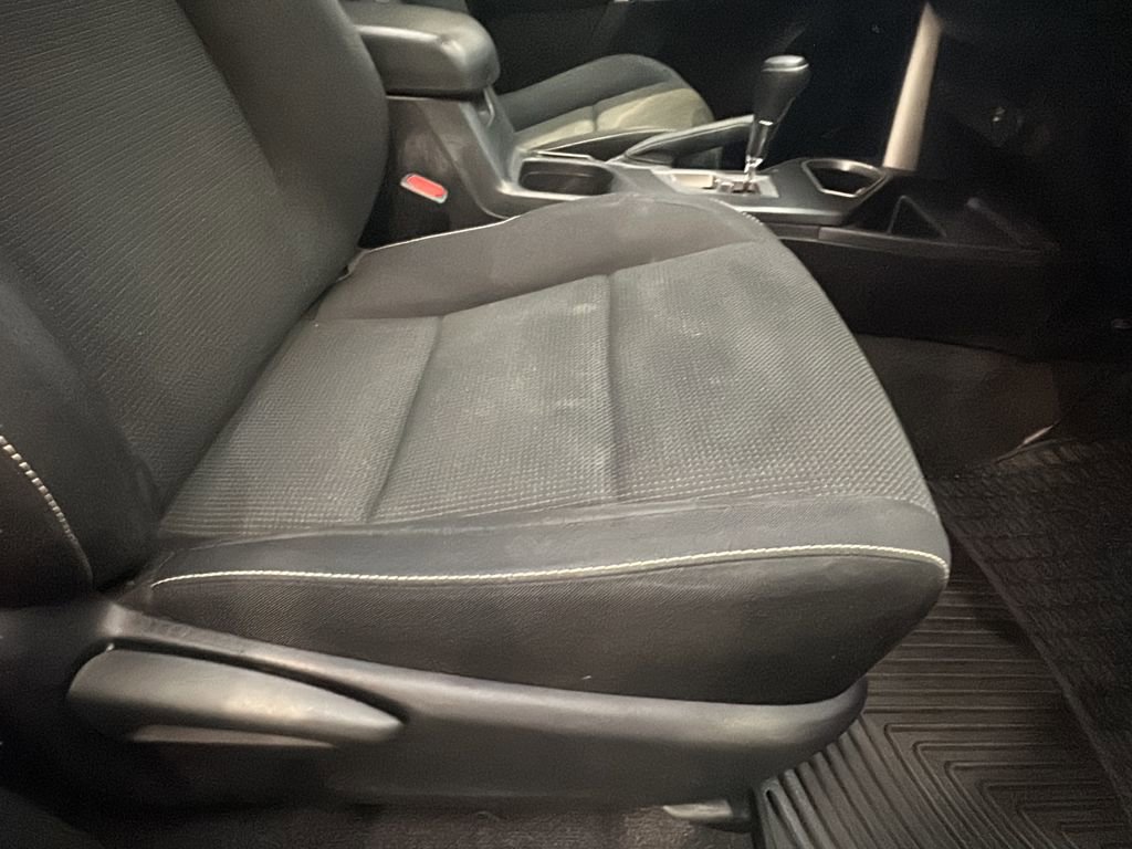 Used 2016 Toyota RAV4 XLE w/ Convenience Package image 16