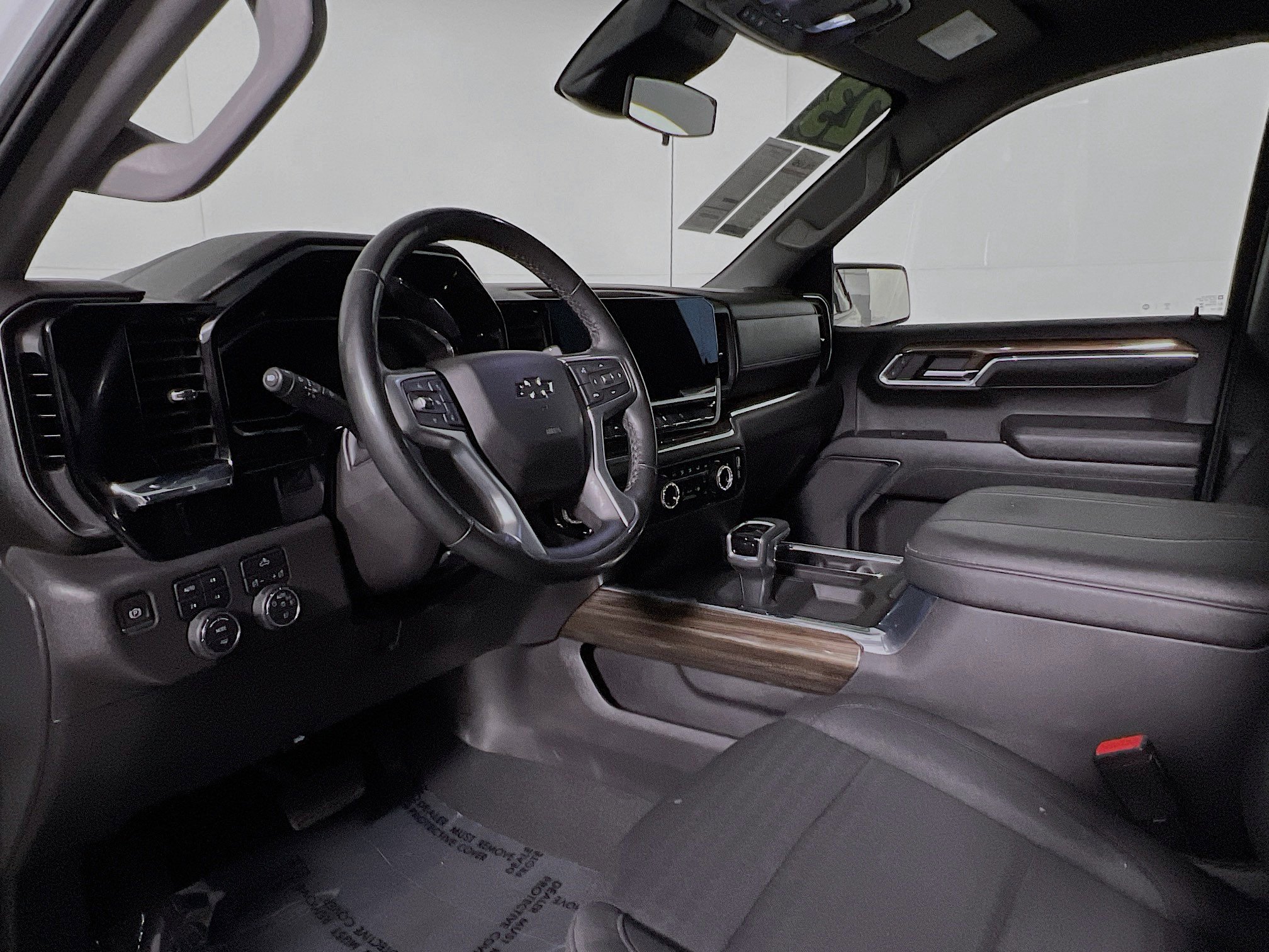 Used 2023 Chevrolet Silverado 1500 LT Trail Boss w/ Protection Package image 30