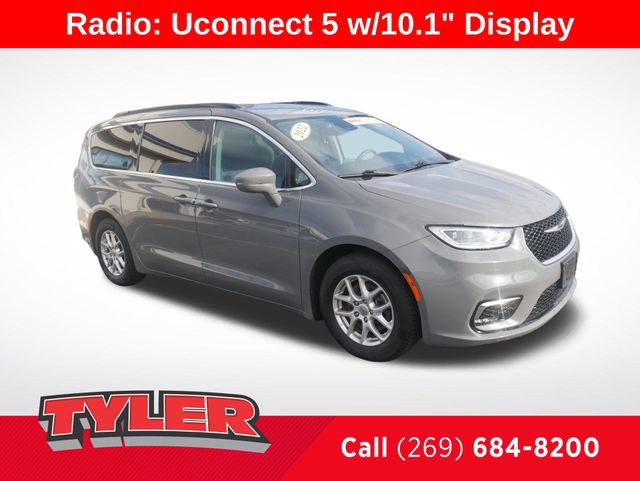 Used 2022 Chrysler Pacifica Touring-L