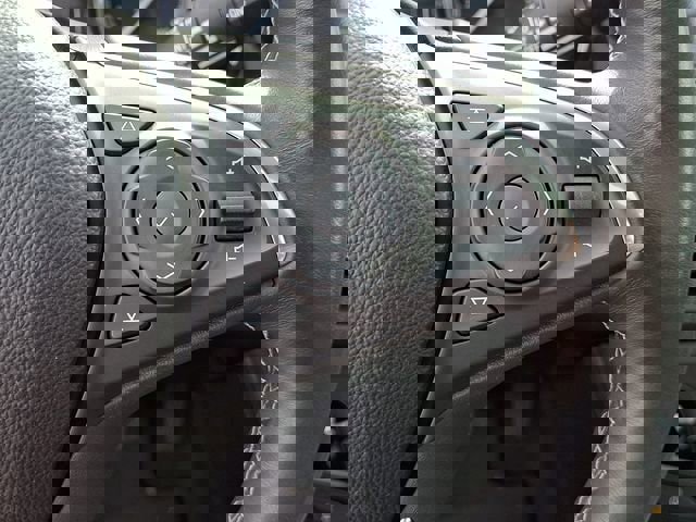 Used 2019 Buick Envision Essence image 35