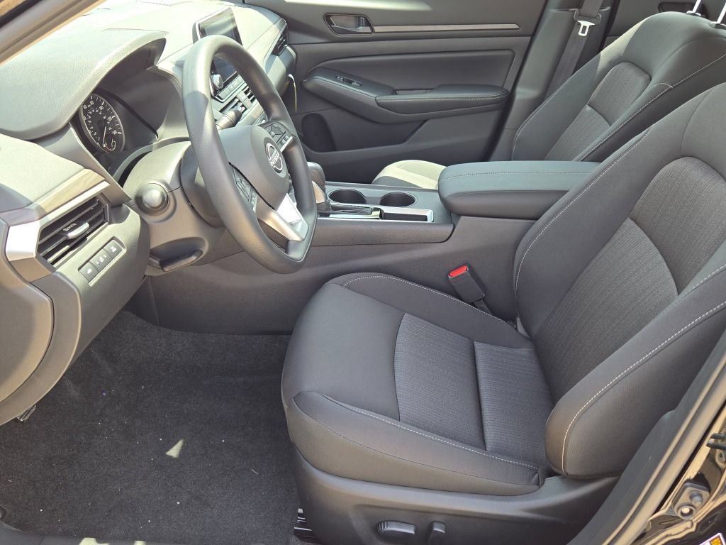 New 2026 Nissan Altima 2.5 SV FWD image 20