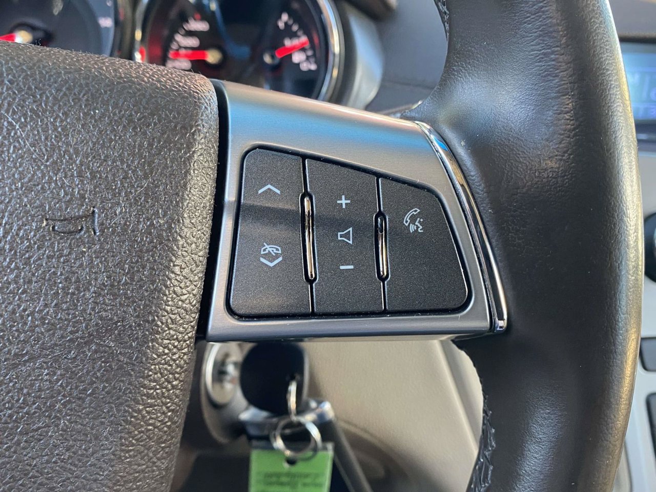 Used 2012 Cadillac CTS Luxury RWD image 31