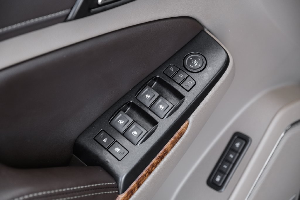 Used 2018 Chevrolet Tahoe Premier RWD image 47