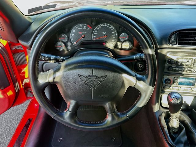 Used 2003 Chevrolet Corvette Z06 w/ Memory Package, 3 Drivers RWD image 11