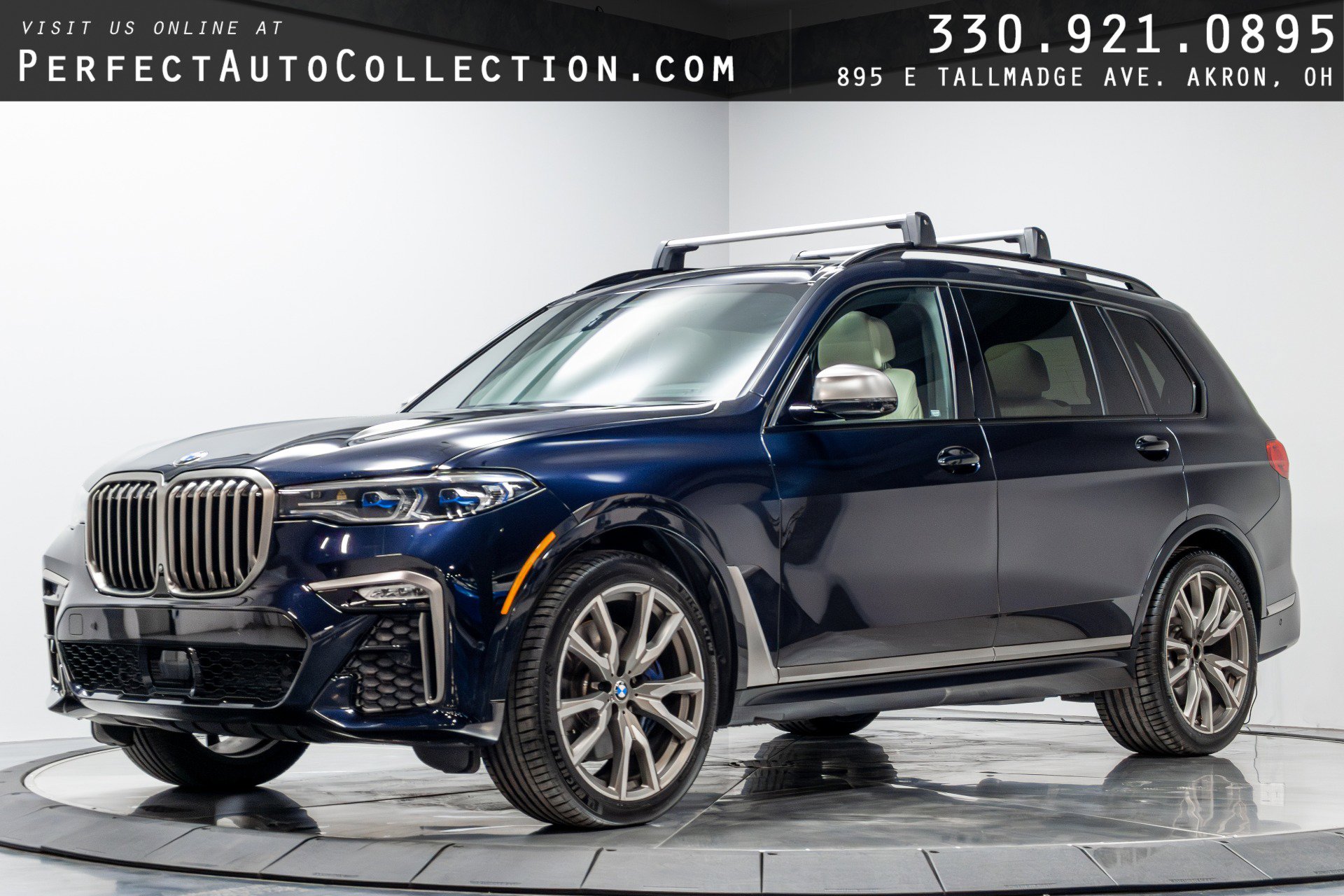 Used 2021 BMW X7 M50i image 1