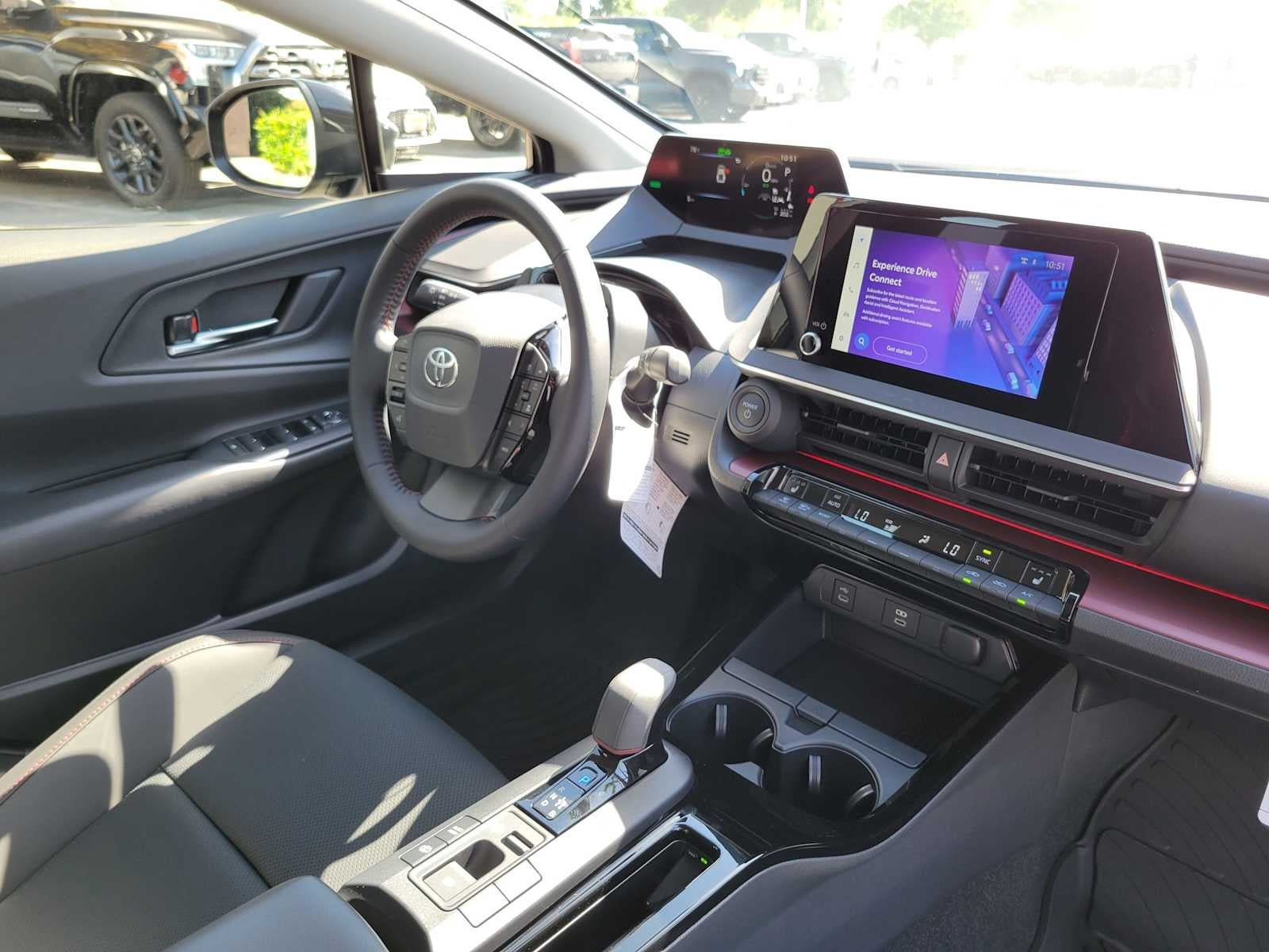 New 2027 Toyota Prius Plug-In Hybrid FWD image 11