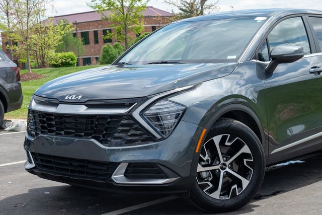 Certified 2025 Kia Sportage EX video 2