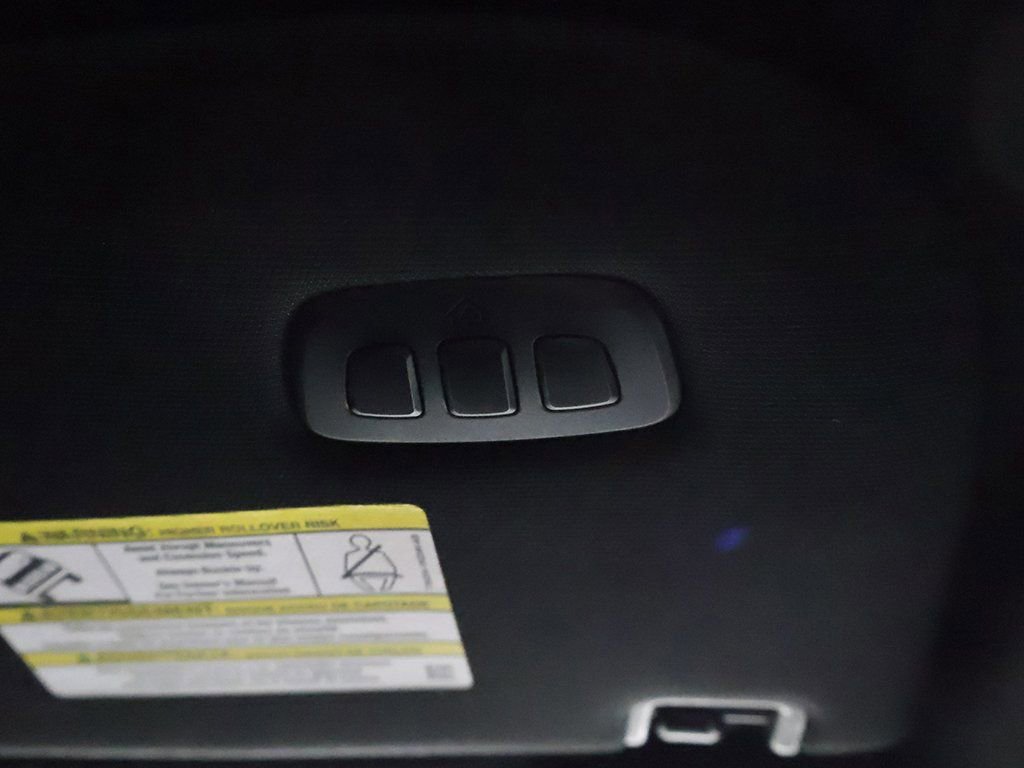 Used 2022 Ford Expedition Limited image 56