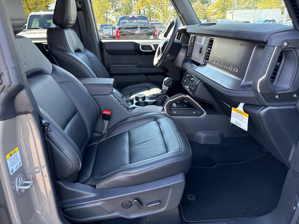 New 2025 Ford Bronco Badlands AWD/4WD image 12