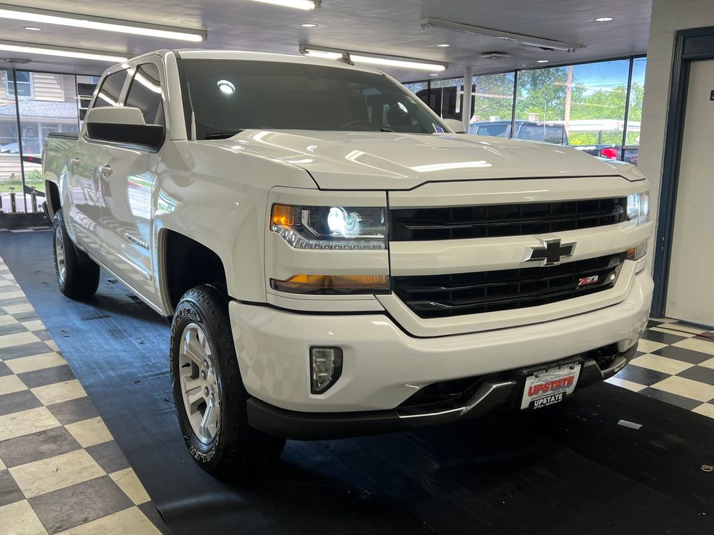 Used 2018 Chevrolet Silverado 1500 LT w/ All Star Edition AWD/4WD image 1