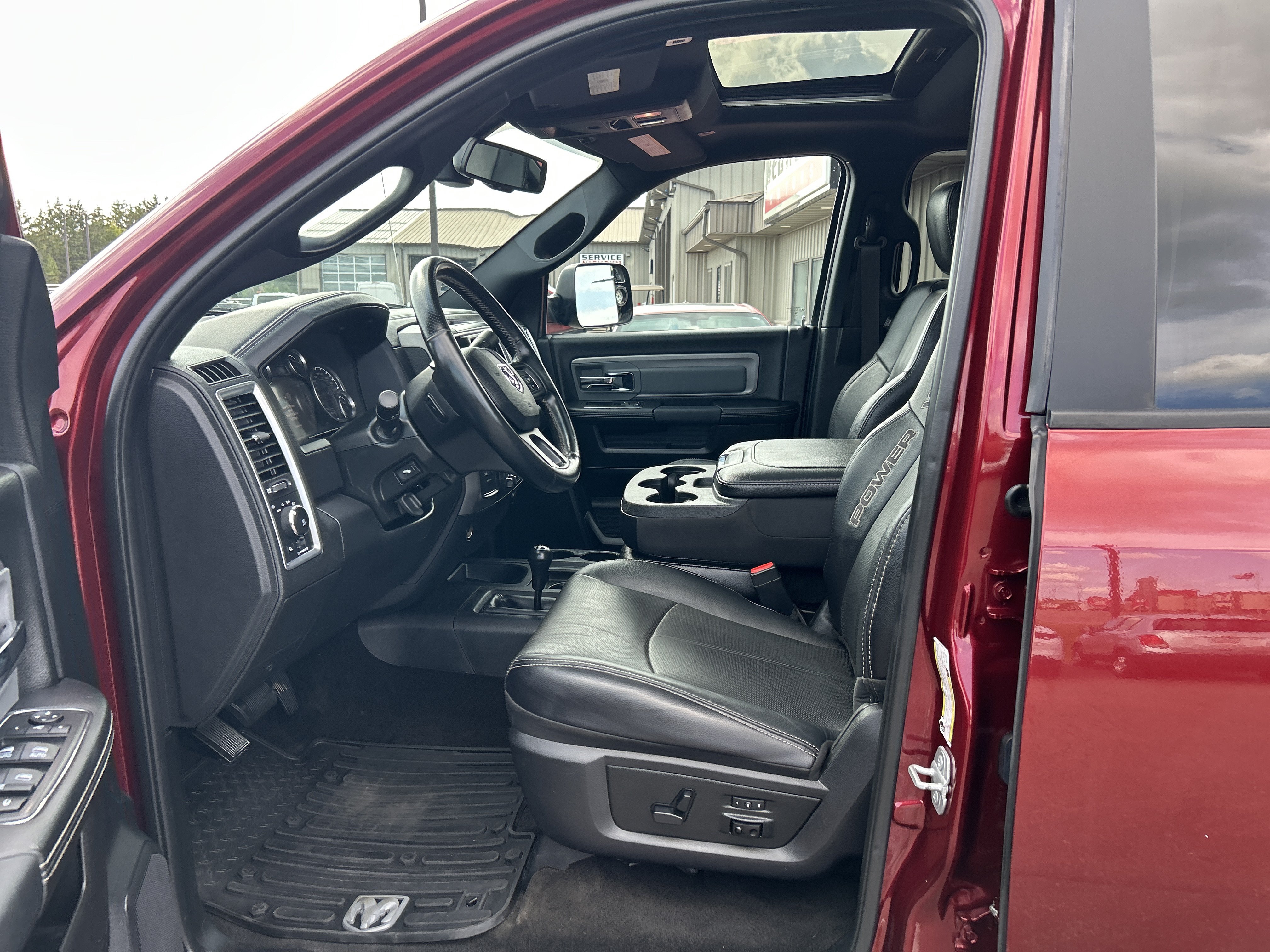 Used 2018 RAM 2500 Power Wagon w/ Leather & Luxury Group AWD/4WD image 12