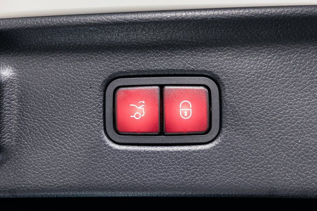 Used 2024 Mercedes-Benz S 580 4MATIC Sedan image 36