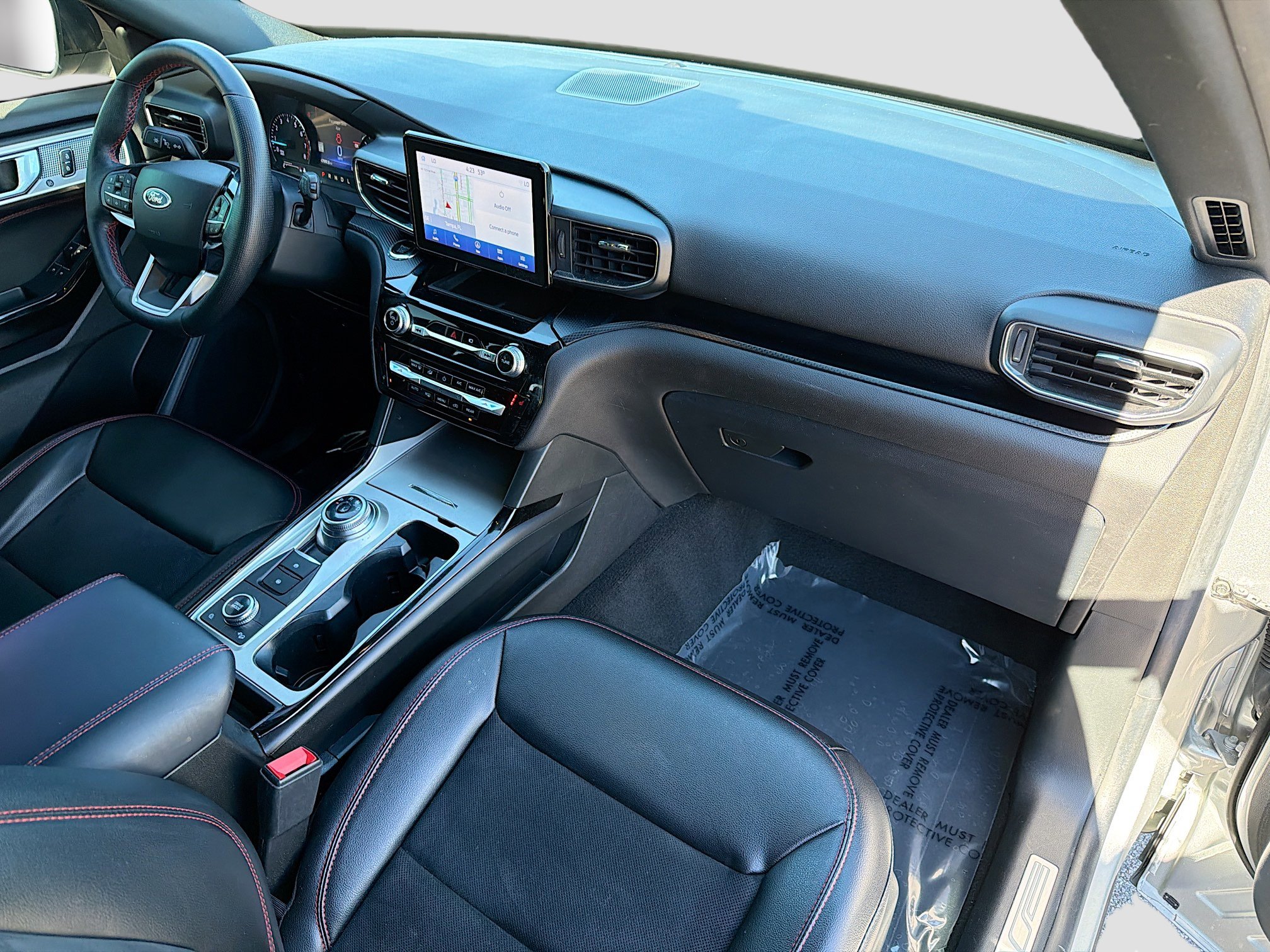 Used 2022 Ford Explorer ST-Line w/ Class IV Trailer Tow Package image 14