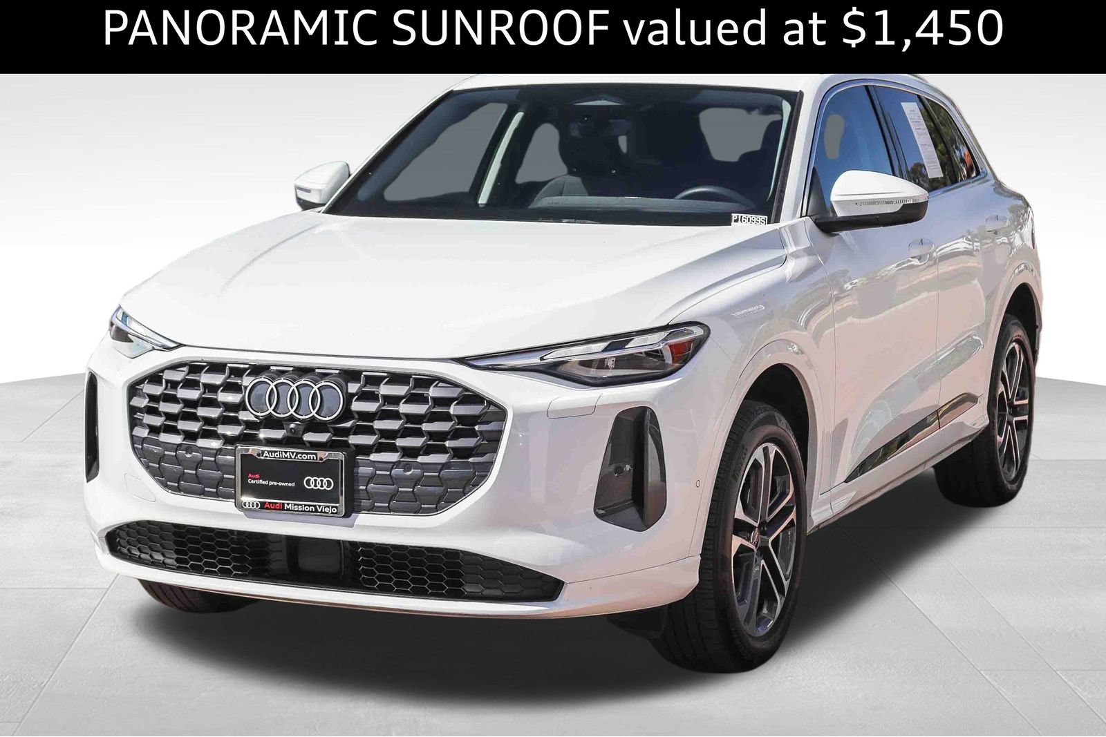 Certified 2025 Audi Q5 Premium w/ Convenience Package AWD/4WD image 3