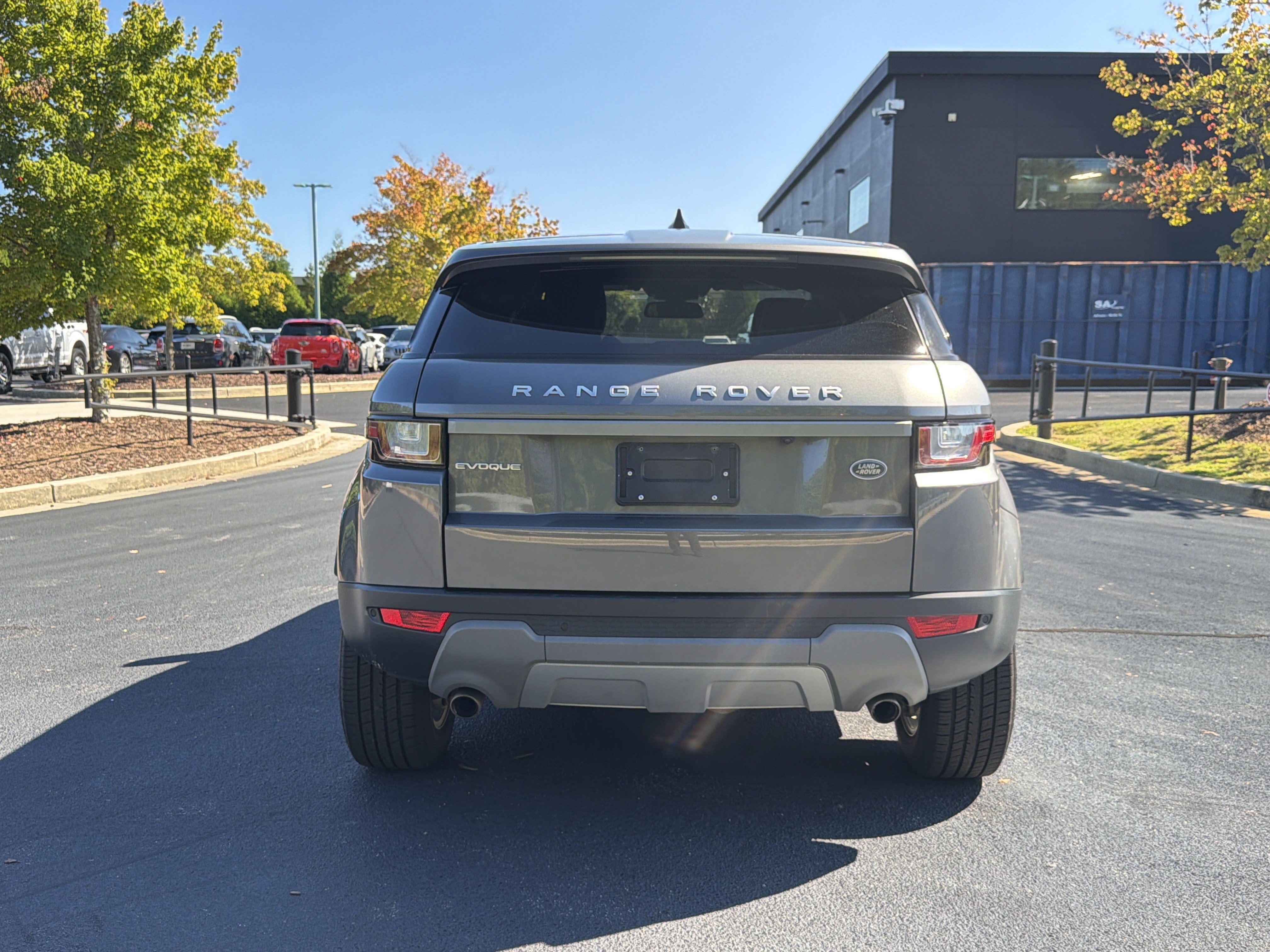 Used 2019 Land Rover Range Rover Evoque SE AWD/4WD image 13