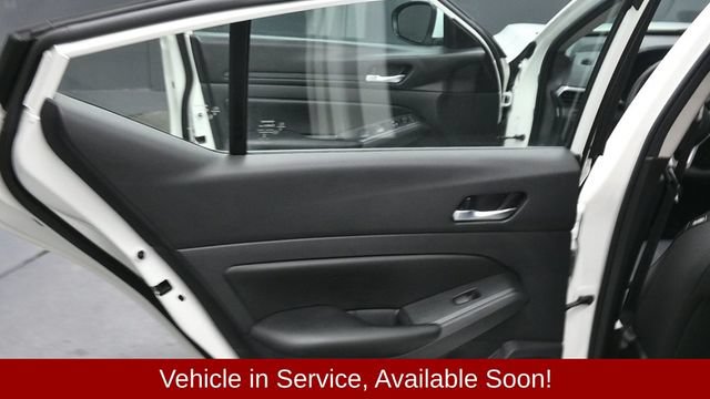 Used 2021 Nissan Altima 2.5 S FWD image 12