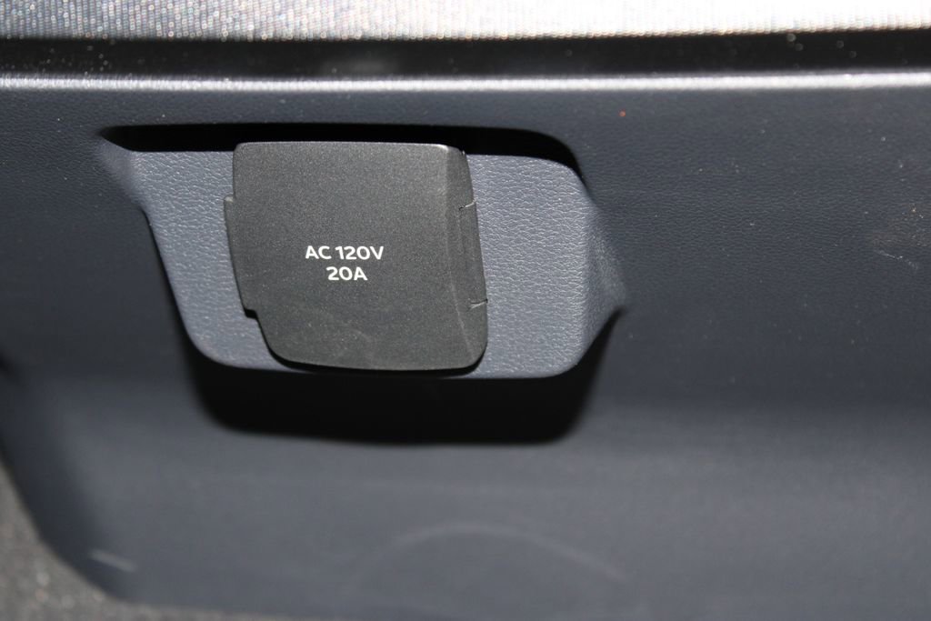 New 2026 Ford F350 Platinum image 41