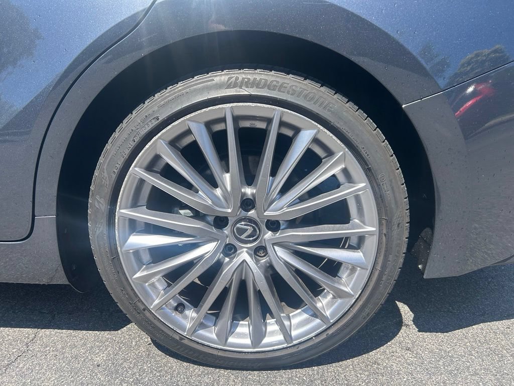 Used 2023 Lexus IS 300 AWD w/ Premium Package image 24