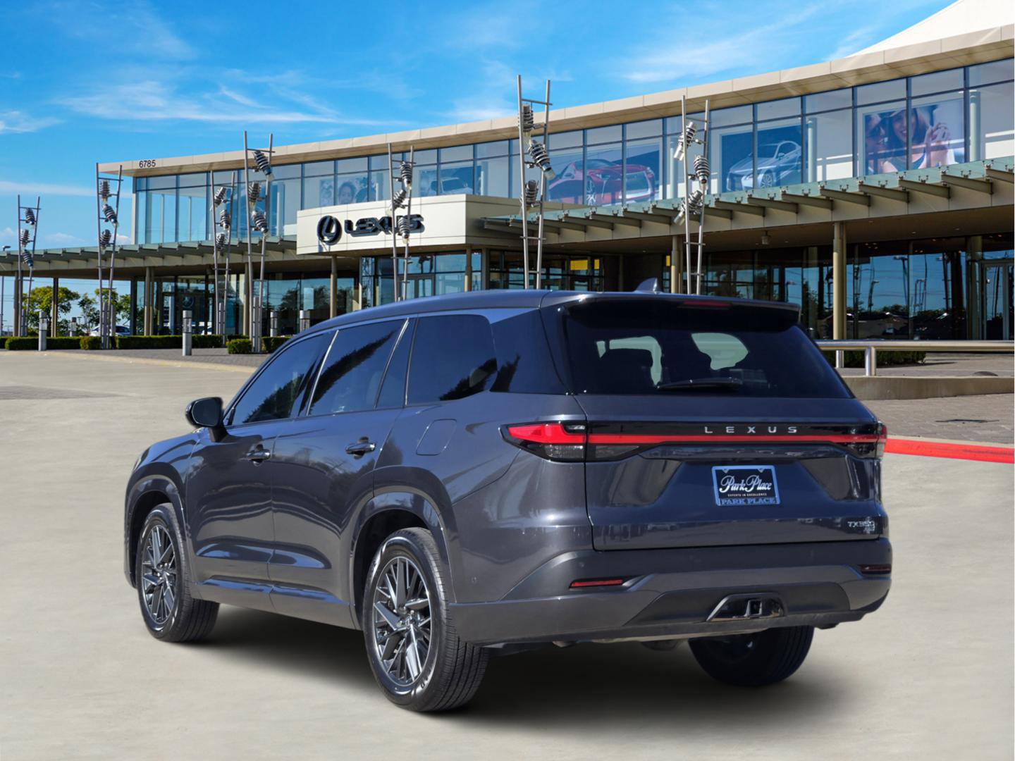 Used 2025 Lexus TX 350 AWD w/ Technology Package image 4