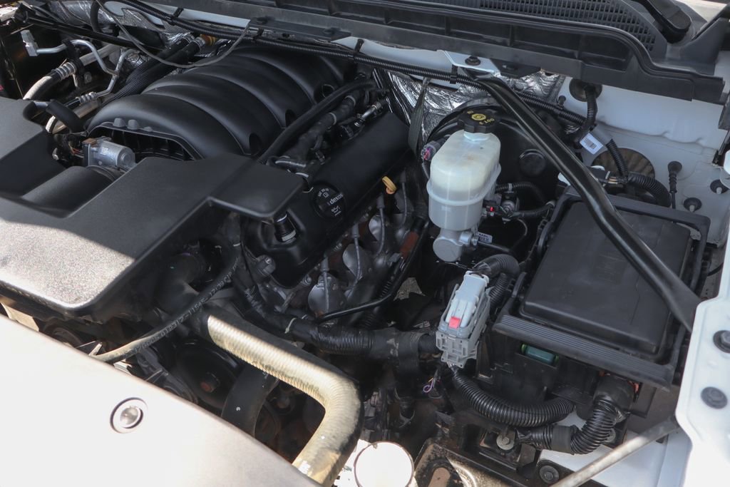 Used 2017 Chevrolet Silverado 1500 LT w/ All Star Edition AWD/4WD image 15