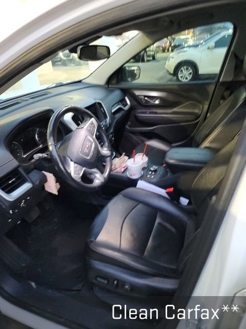 Used 2020 GMC Terrain SLT w/ Elevation Edition image 9